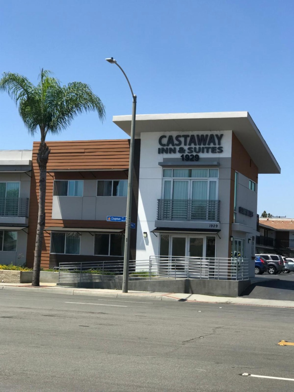 Castaway Motel Main image